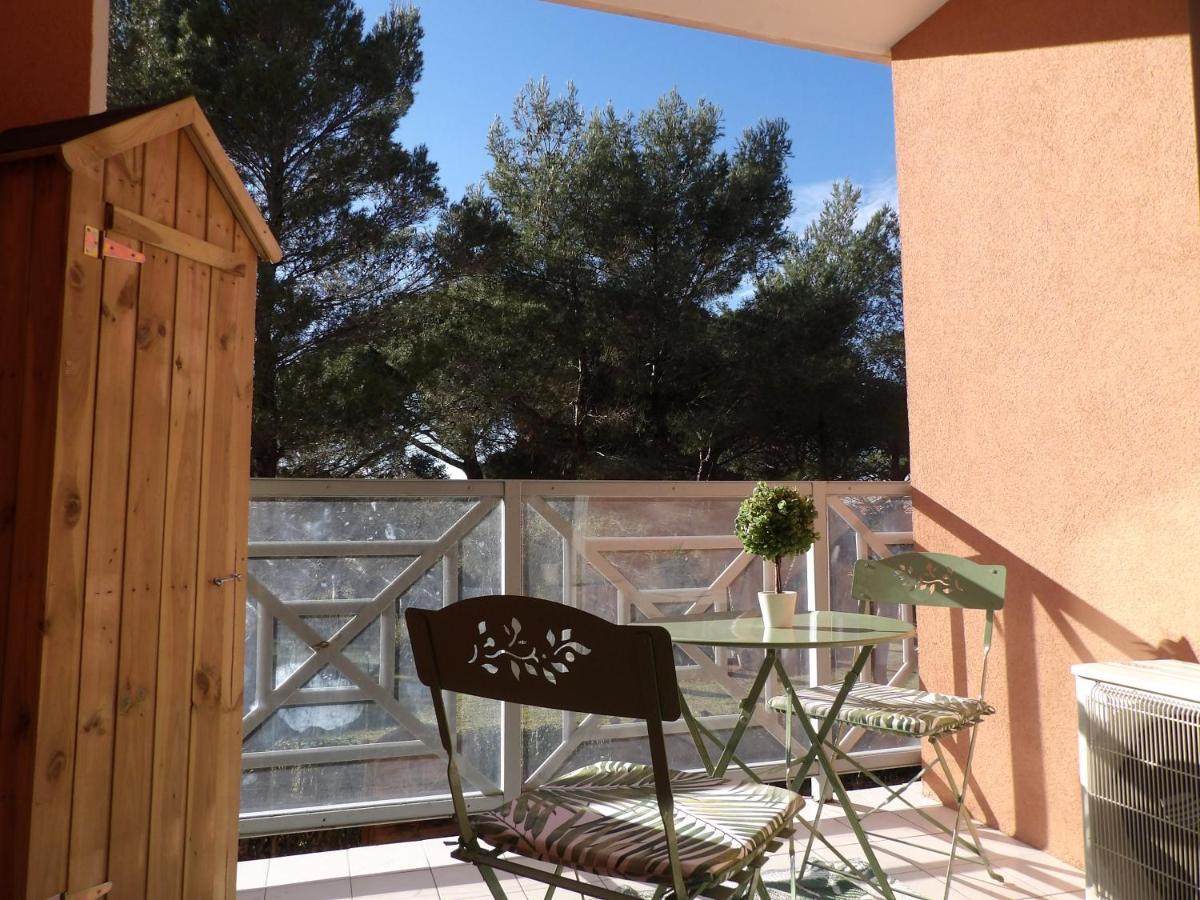 Appartement T2 Dans Residence Avec Piscine Et Tennis Saint-Raphaël Eksteriør bilde